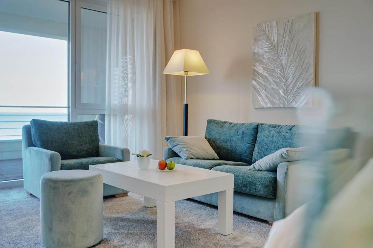 Strandhotel Duenenmeer - Adults Only Dierhagen Exterior photo