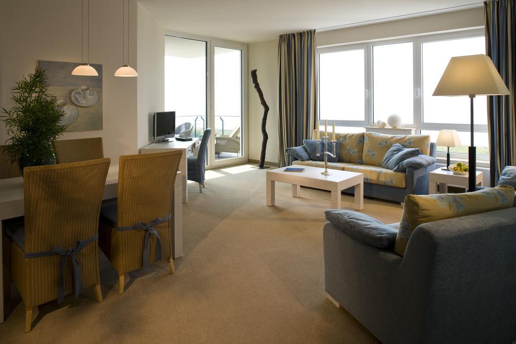 Strandhotel Duenenmeer - Adults Only Dierhagen Room photo