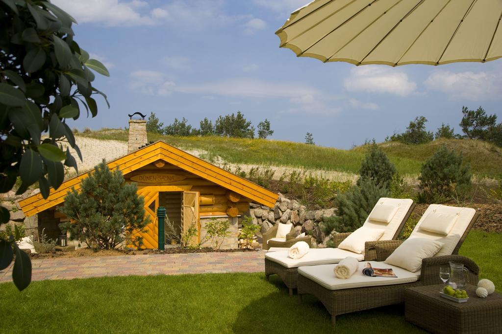 Strandhotel Duenenmeer - Adults Only Dierhagen Exterior photo