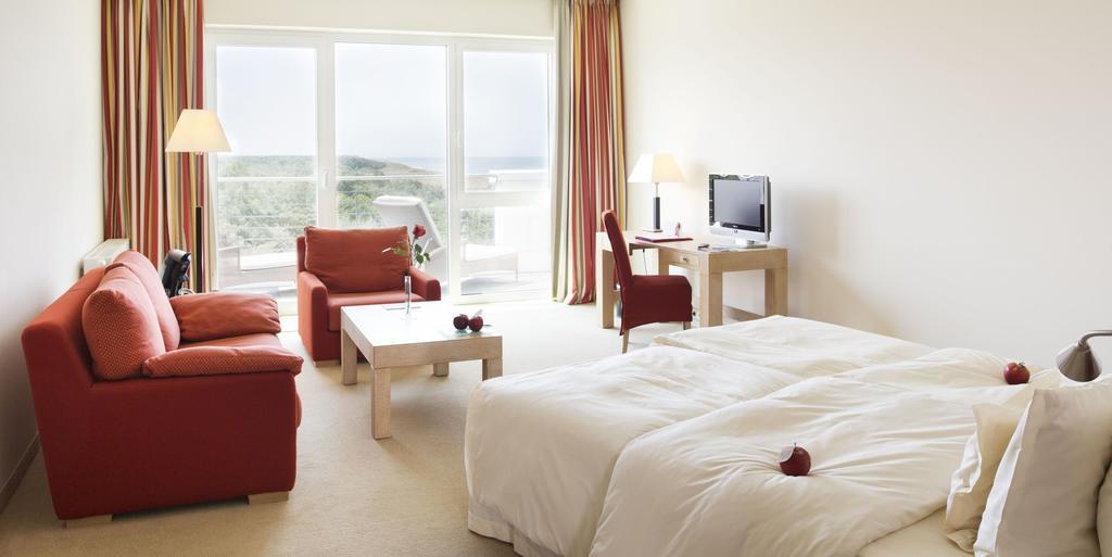 Strandhotel Duenenmeer - Adults Only Dierhagen Exterior photo