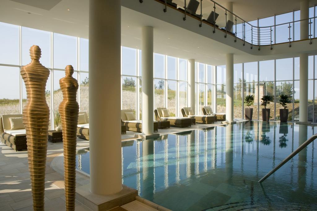 Strandhotel Duenenmeer - Adults Only Dierhagen Exterior photo